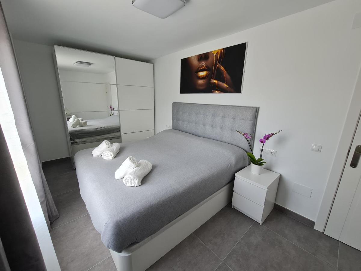 Modern 3 Bedroom Luxury Apartment In Torremolinos Buitenkant foto